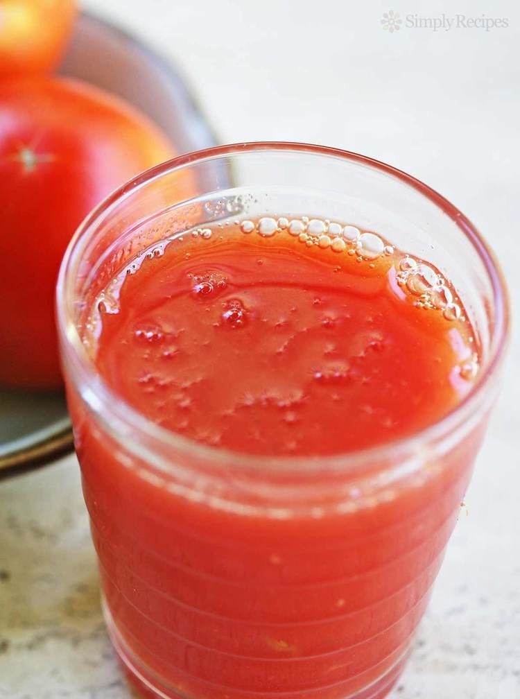 Tomato juice Homemade Tomato Juice Recipe SimplyRecipescom