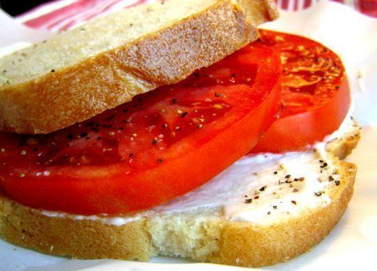 Tomato sandwich 1000 ideas about Tomato Sandwich on Pinterest Bruschetta caprese
