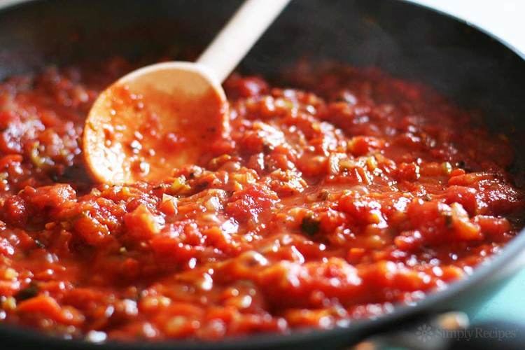 Tomato sauce Basic Tomato Sauce Recipe SimplyRecipescom