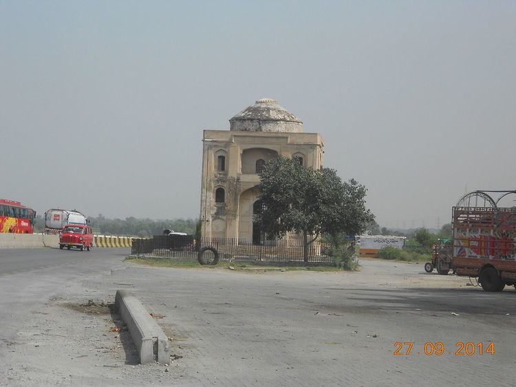 Tomb of Lala Rukh