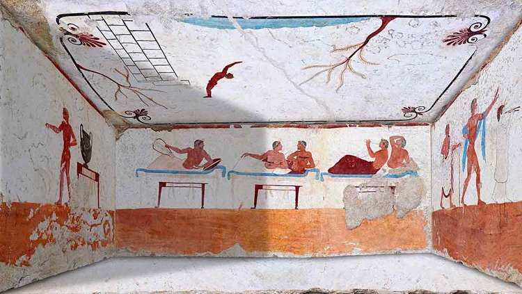 Tomb of the Diver Pictures amp Photos of Diver Tomb Paestum Italy
