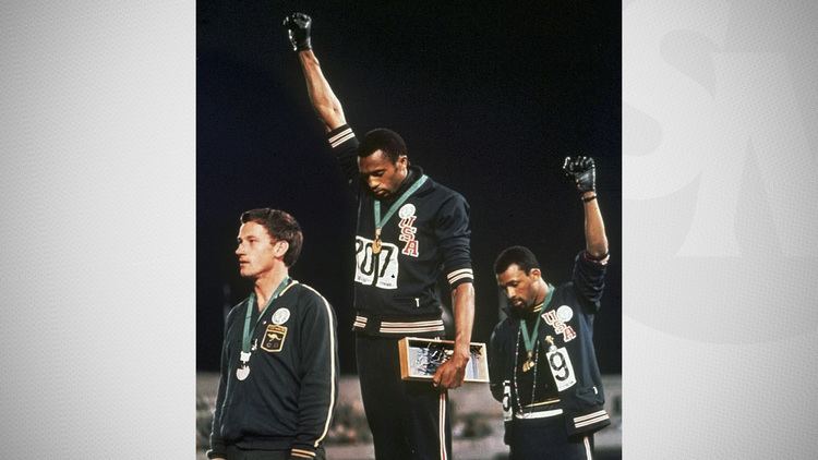 Tommie Smith Tommie Smith brings 1968 protest full circle with Raiders ceremony
