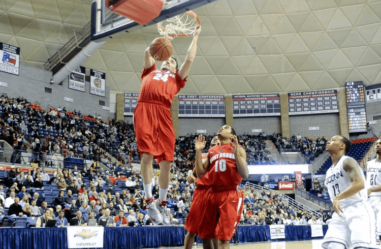 Tommy Brenton 30second timeout with Stony Brook senior mens basketball standout