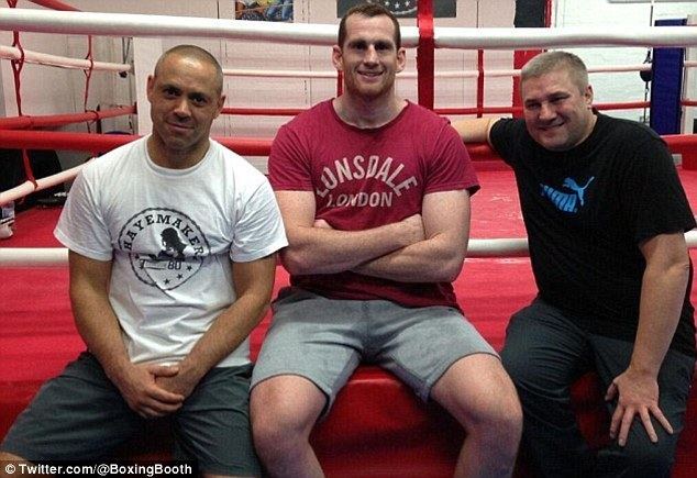 Tommy Brooks David Price splits from trainer Adam Booth to team up