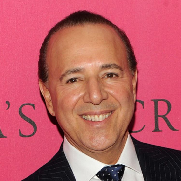 Tommy Mottola httpswwwbiographycomimagetshareMTE5NTU2M