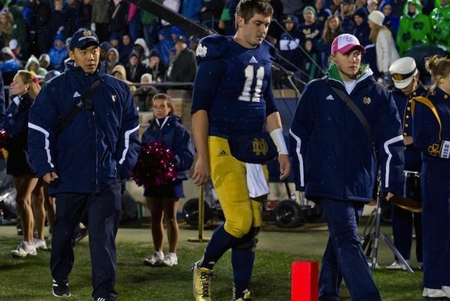 Tommy Rees (American football) Notre Dame QB Tommy Rees neck cleared to practice will