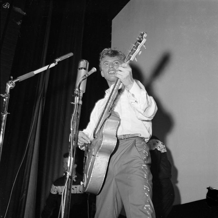 Tommy Steele Tommy Steele Wikipedia