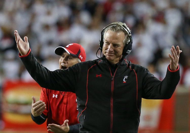 Tommy Tuberville A Look Back At Tommy Tuberville Being A Not So Nice Guy Cincinnati