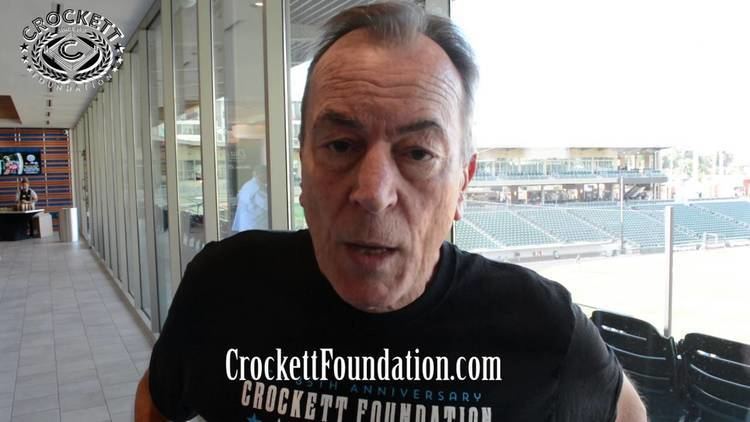 Tommy Young Legendary Referee Tommy Young Shows his Crockett Foundation Support