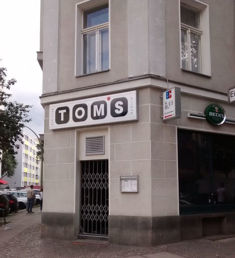 Tom's Bar