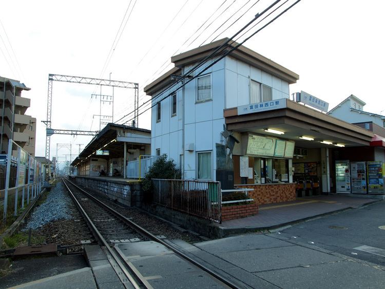 Tondabayashi-nishiguchi Station