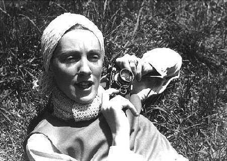 Toni Frissell Toni Frissell Women Come to the Front Exhibitions