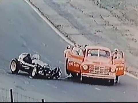 Tony Bettenhausen 1952 Tony Bettenhausen qualifying crash Indianapolis
