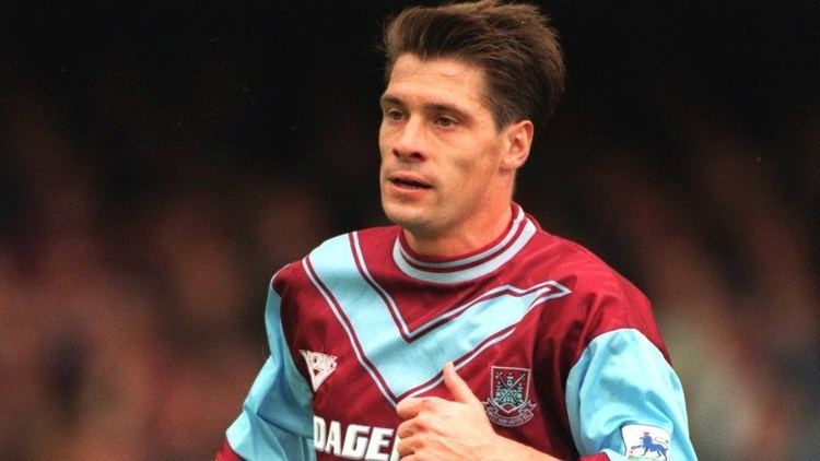 Tony Cottee Tony Cottee West Ham The Inside Story YouTube