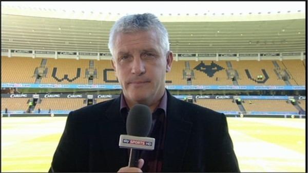 Tony Gale Tony Gale responds to Hackett apology Claretandhugh