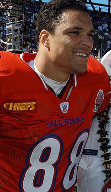 Tony Gonzalez (American football) Tony Gonzalez American football Wikipedia the free