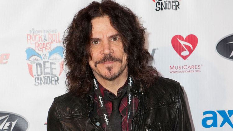 Tony Harnell Skid Row replace Solinger with Tony Harnell TeamRock