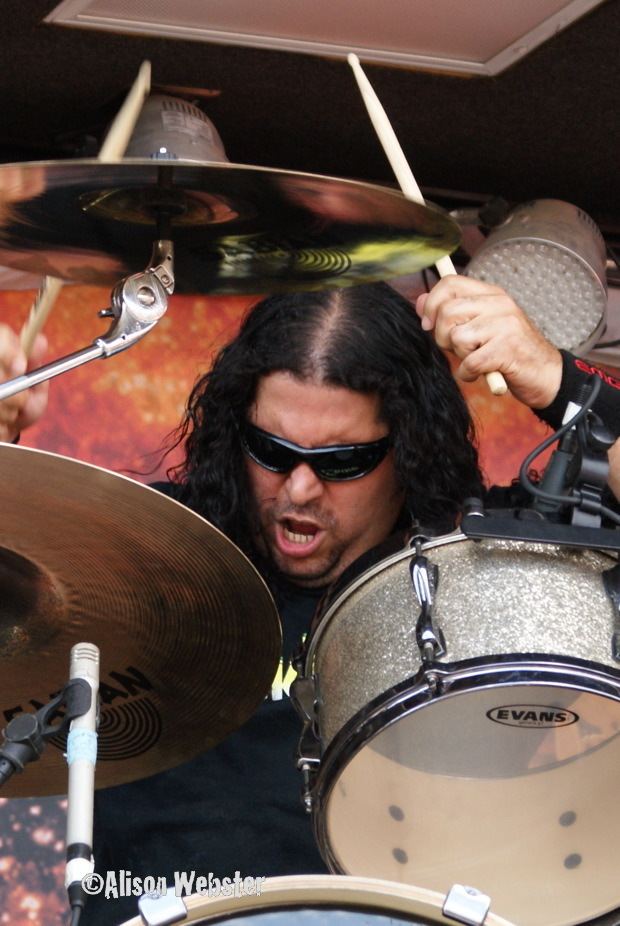Tony Laureano Megadeth Perform with Former Dimmu Borgir and Nile Drummer