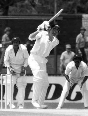 Tony Mann (cricketer) Tony Mann the first nightwatchman century maker Cricket Sport