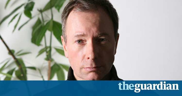 Tony Parsons (British journalist) The Sun recruits Tony Parsons Media The Guardian