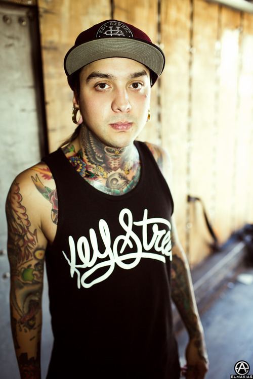 Tony Perry ThisCrush Fan Crushes for Tony Perry from Pierce The Veil