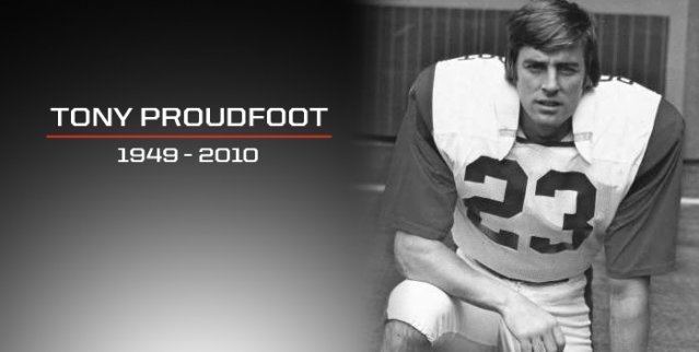 Tony Proudfoot Proudfoot loses battle with Lou Gehrig39s disease CFLca