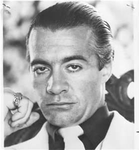 Tony Sirico Paulie Walnuts Colombo Crime Family Ties