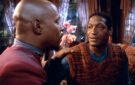 THIS VOYAGE on Inglorious Treksperts, the candyman can as TONY TODD mixes  it with love on the Treksperts to talk Kurn, Jake Sisko and…