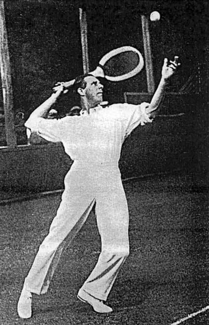 Tony Wilding Anthony Wilding midserve 1914 Tennis Te Ara
