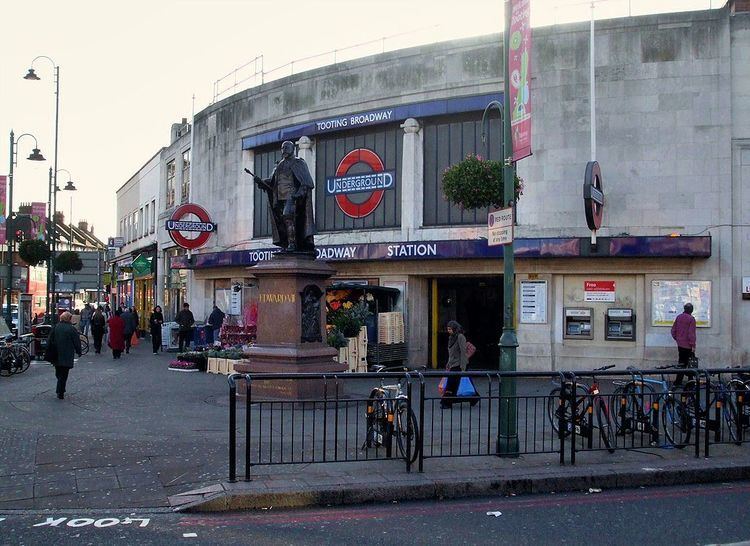 Tooting Broadway tube station