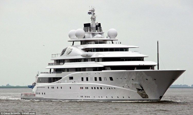 Topaz (yacht) Topaz the 400million super yacht dreamed up by landlocked British