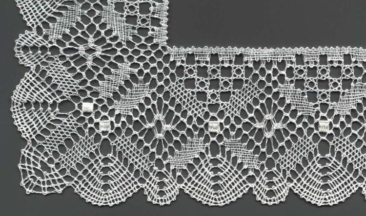 Torchon lace 1000 images about Bobbin Lace on Pinterest English Album and