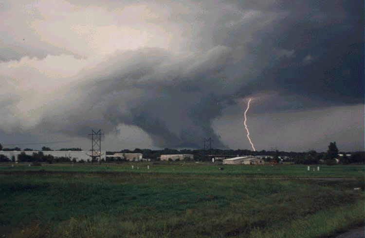 Tornado outbreak of April 26, 1991 Kansas Tornado Photos