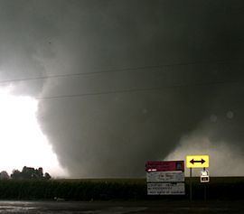 Tornado outbreak of August 24, 2006 httpsuploadwikimediaorgwikipediacommonsthu