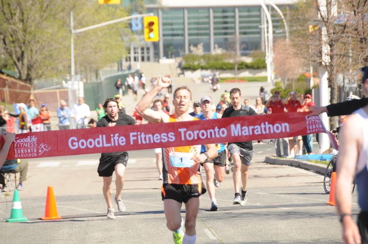 Toronto Marathon Destination race Goodlife Toronto Marathon Canadian Running Magazine