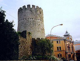 Tower of Llanes httpsuploadwikimediaorgwikipediacommonsthu