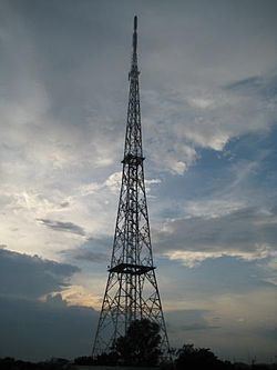 Tower of Power (transmitter) httpsuploadwikimediaorgwikipediacommonsthu