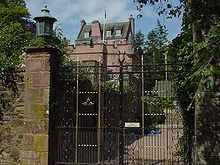 Towie Barclay Castle httpsuploadwikimediaorgwikipediacommonsthu