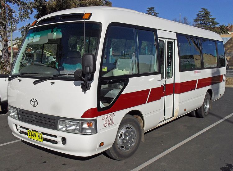 Toyota Coaster - Wikipedia