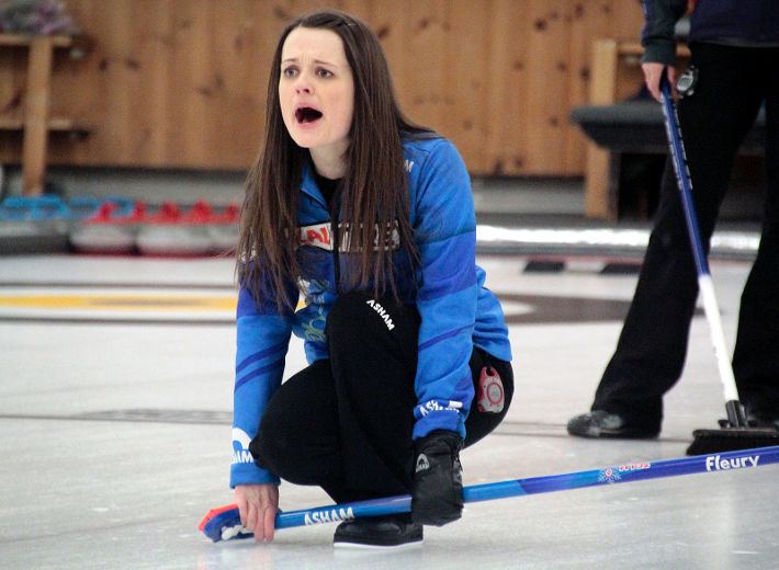 Tracy Fleury McCarville downs Fleury for NO Scotties title Sudbury Star