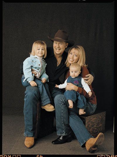 Tracy Lawrence 25 best Tracy lawrence ideas on Pinterest Kenny chesney songs