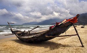 Traditional fishing boat httpsuploadwikimediaorgwikipediacommonsthu