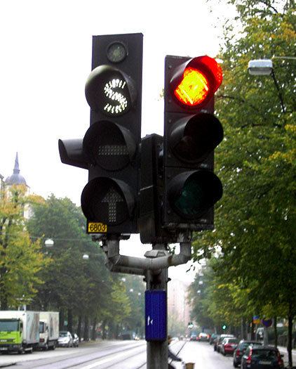 Traffic-light signalling and operation