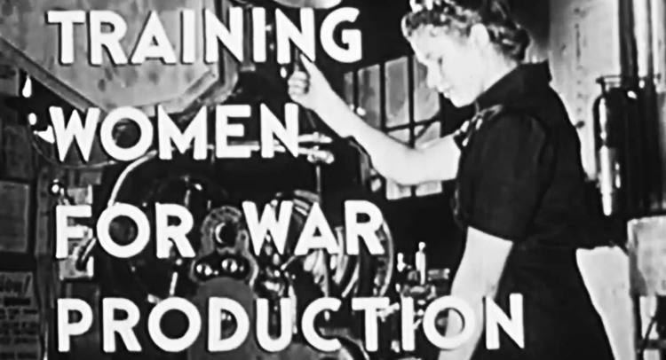 Film Club Extra Training Women For War Production 1942 Akira