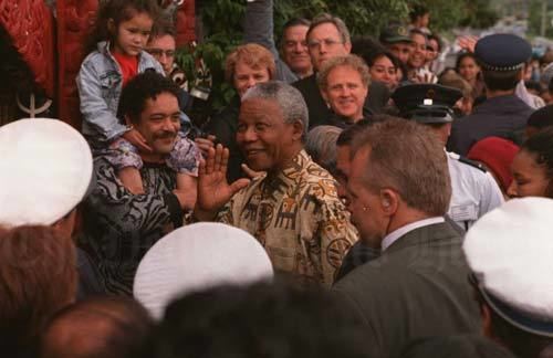 Tūrangawaewae Nelson Mandela at Trangawaewae marae Empire and Commonwealth Te