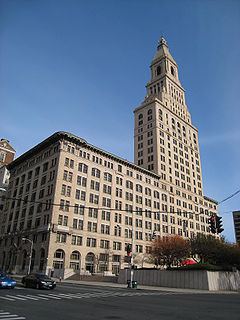 Travelers Tower httpsuploadwikimediaorgwikipediacommonsthu