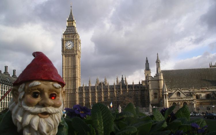 Travelling gnome