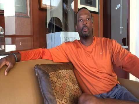 Travis Mays Interview with Womens Basketball coach Travis Mays Sept 10 2014