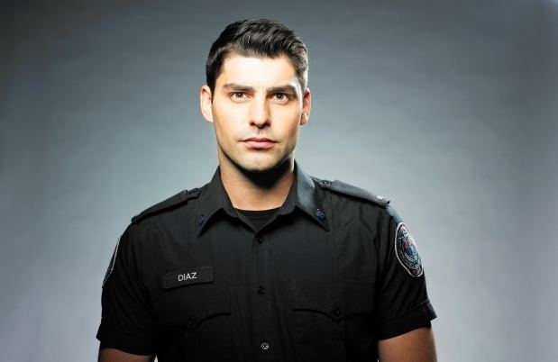 Travis Milne Alberta star of Rookie Blue Travis Milne enjoys