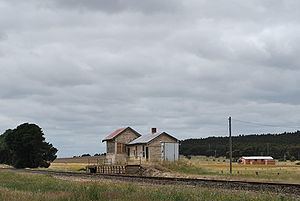 Trawalla railway station httpsuploadwikimediaorgwikipediacommonsthu